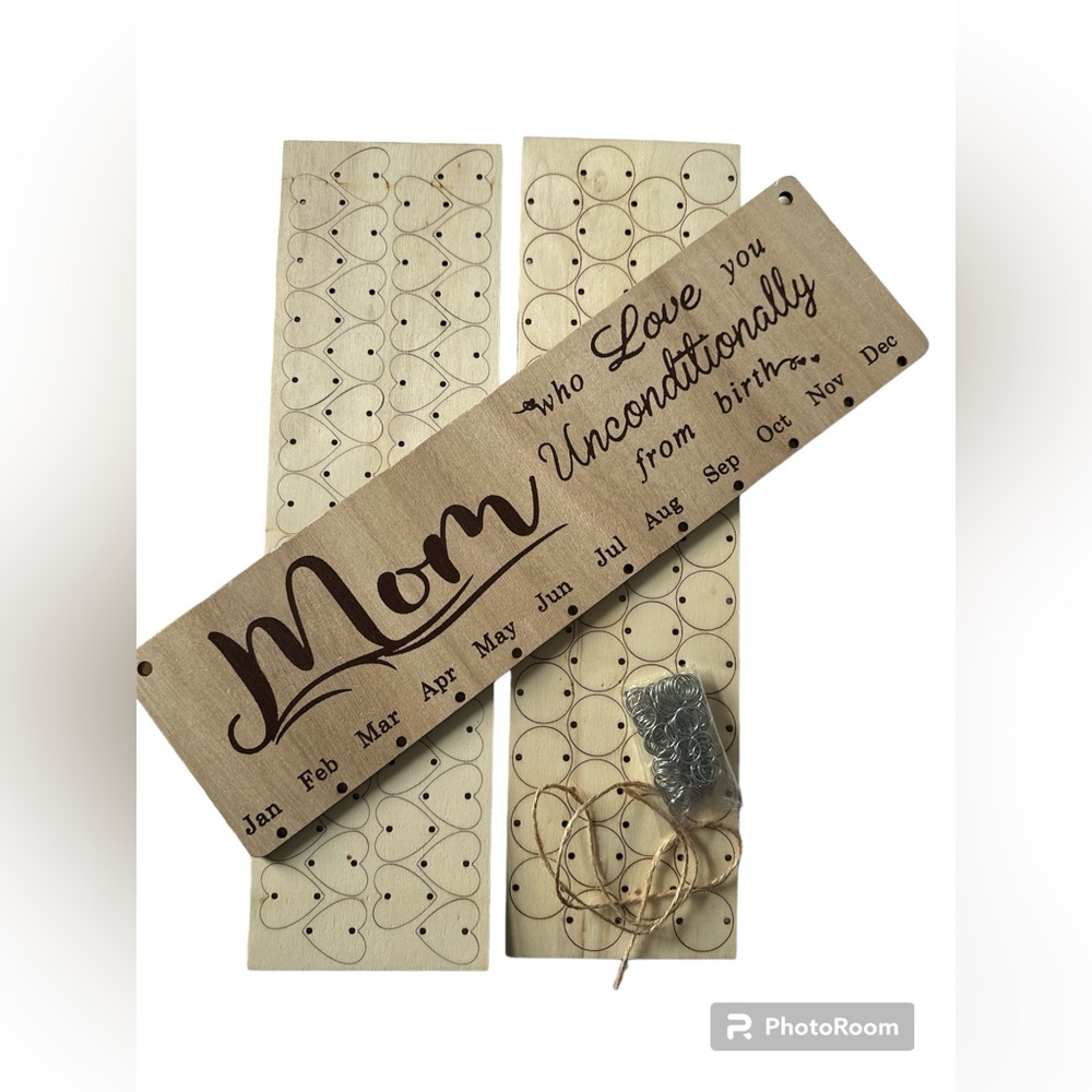 Wooden birthdays anniversaries calendar New